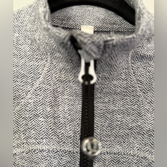 Lululemon Define Zip Up Jacket Women's - Heathered Grey - Picture 5 of 7